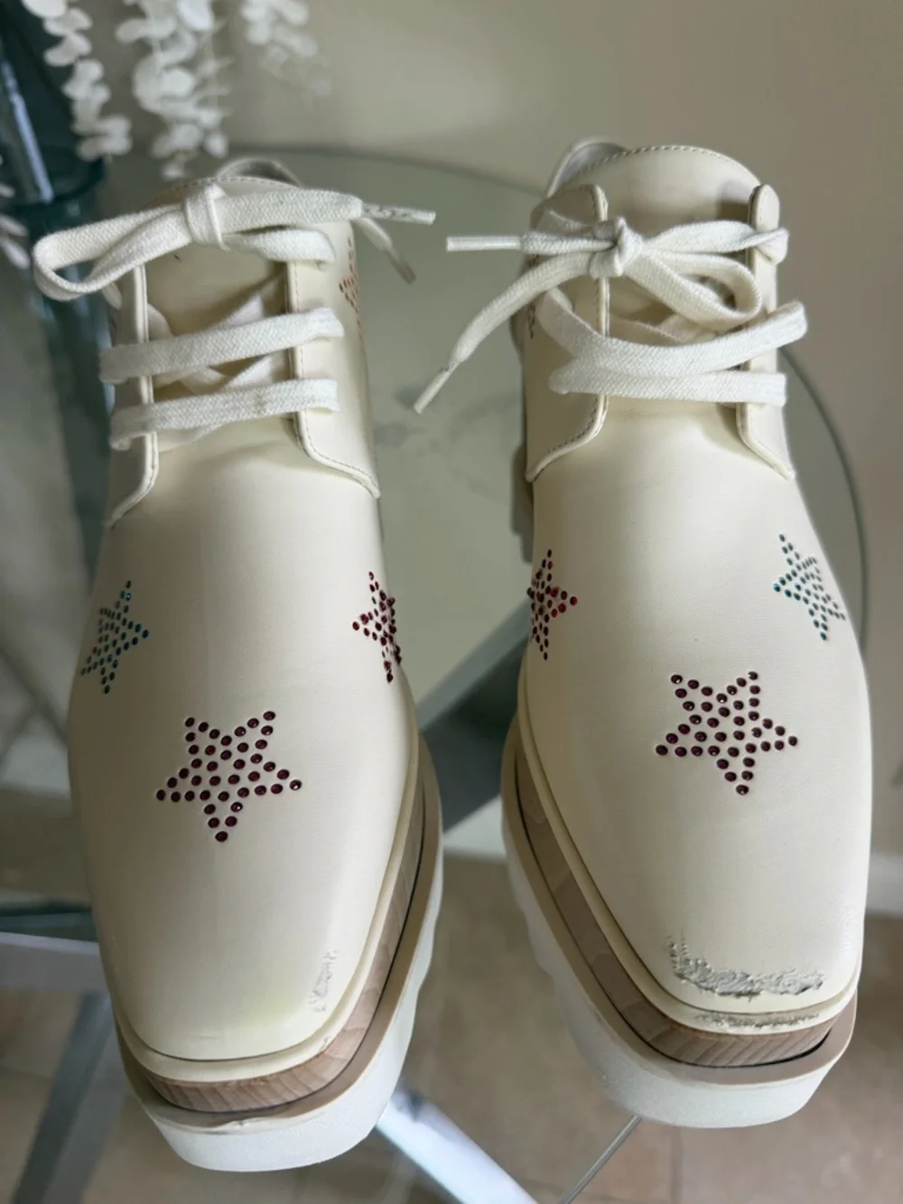 Stella McCartney Cream Platform Lace-Up Oxfords with Multicolor Star Cutouts